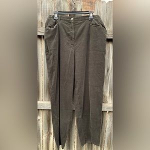 Evan-Picone Olive Corduroy Pants